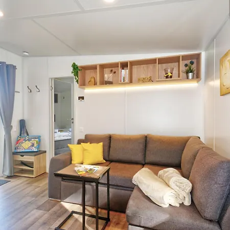 Tiny Haus Kuschelnest By Interhome * 拜尔林利斯