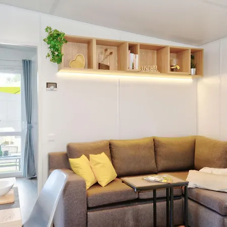 Tiny Haus Kuschelnest By Interhome 拜尔林利斯
